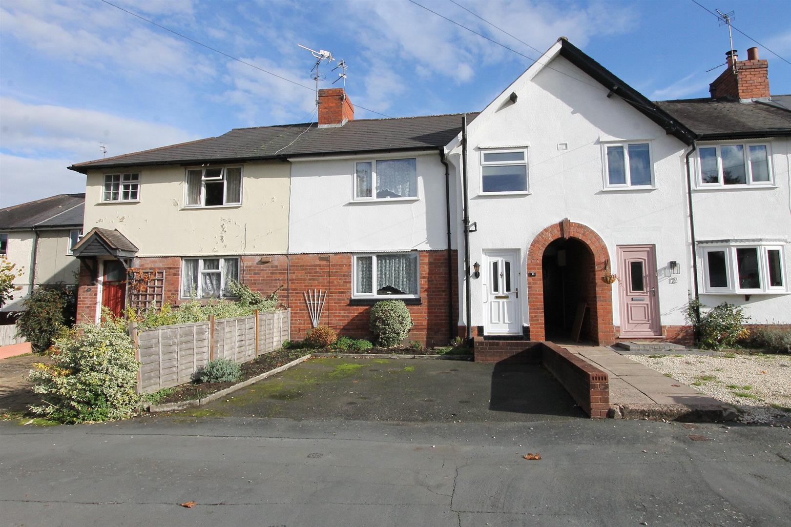 2 bed property in Borough Crescent, Stourbridge,